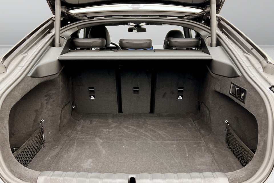 BMW i4 eDrive35 Charged 5d