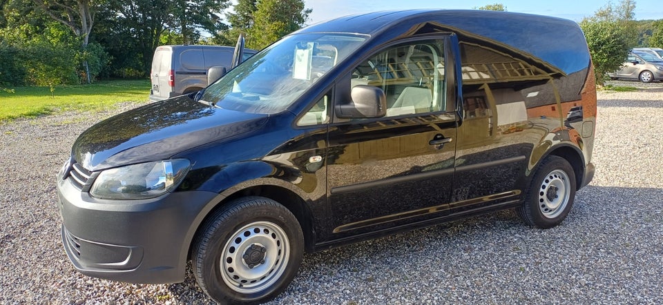 VW Caddy 1,6 TDi 102 Van 4d