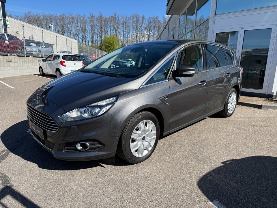 Ford S-MAX 1,5 SCTi 160 Titanium 7prs 5d