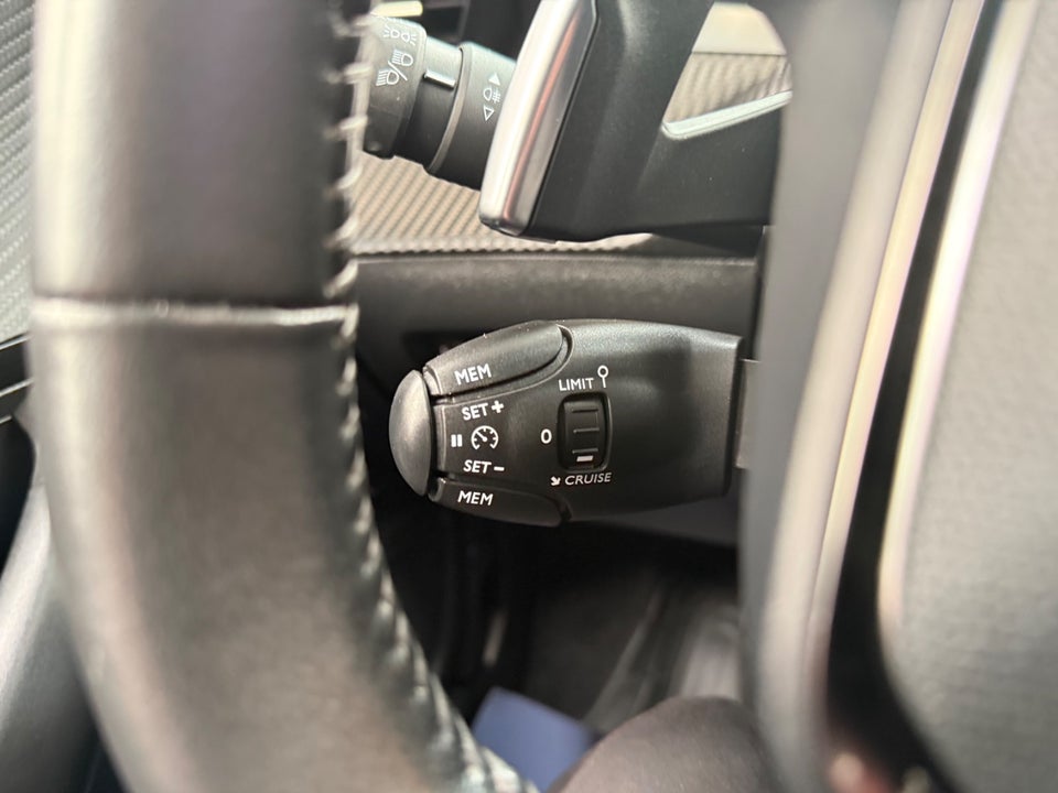 Peugeot 2008 1,2 PureTech 130 Active Pack EAT8 5d