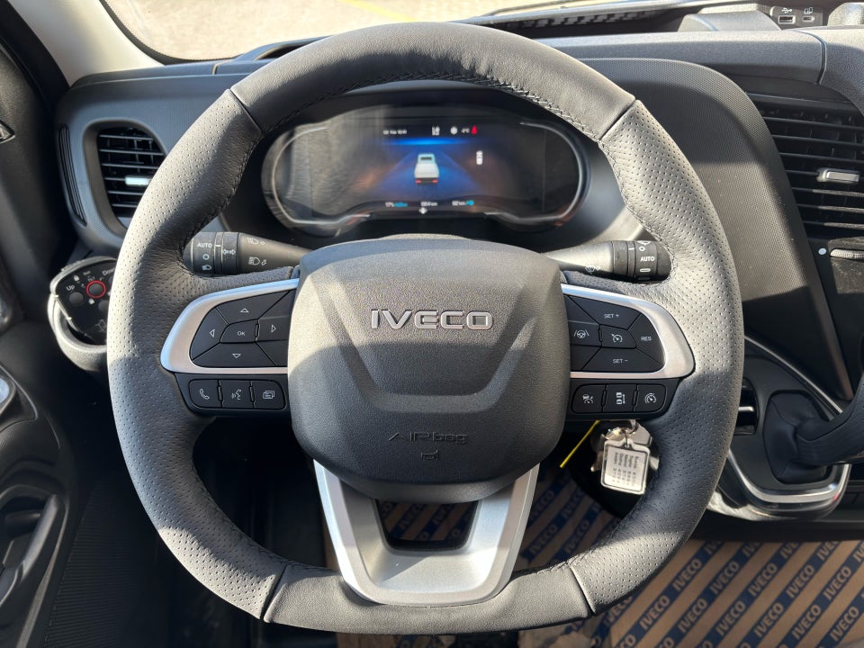 Iveco Daily 3,0 35S18 3750mm Lad AG8