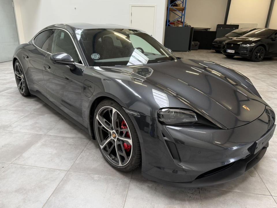 Porsche Taycan 4S 4d