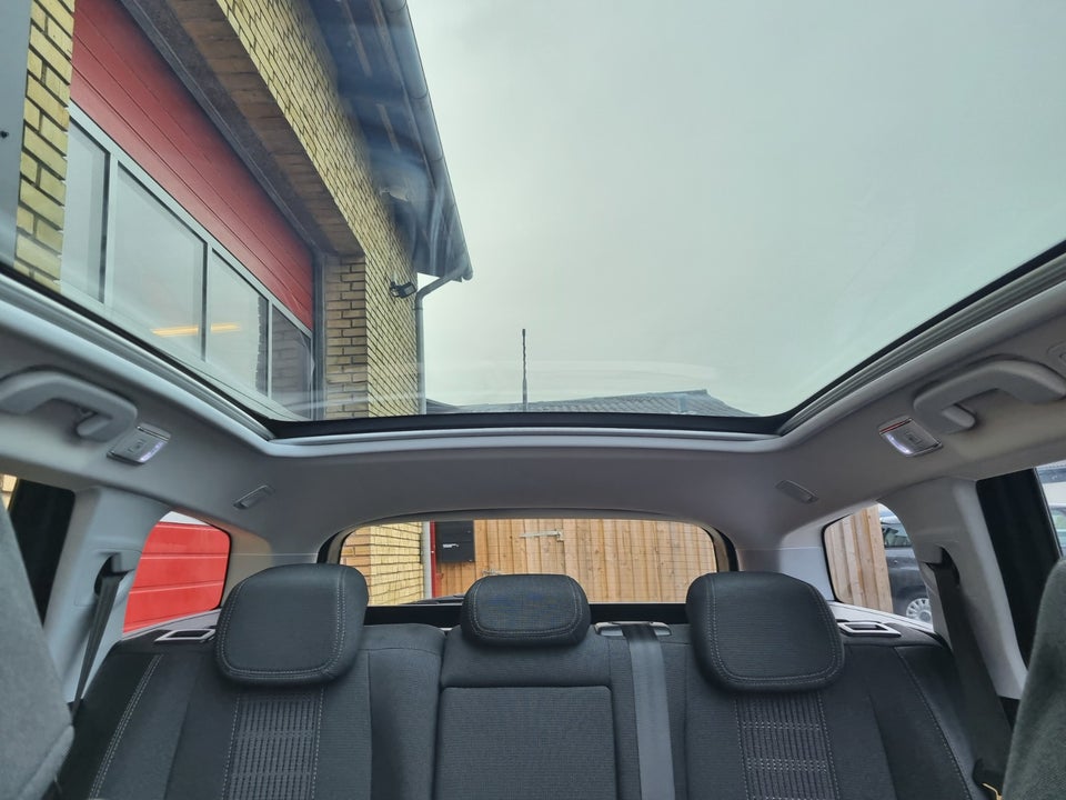 Peugeot 308 1,2 PureTech 130 Selection Sky SW EAT8 5d