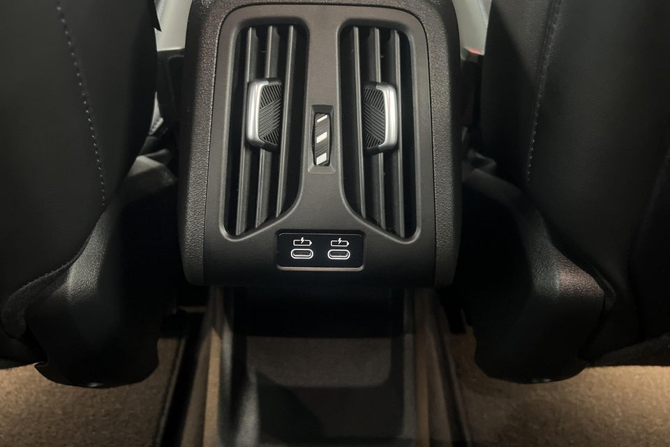 BMW iX2 eDrive20 M-Sport 5d