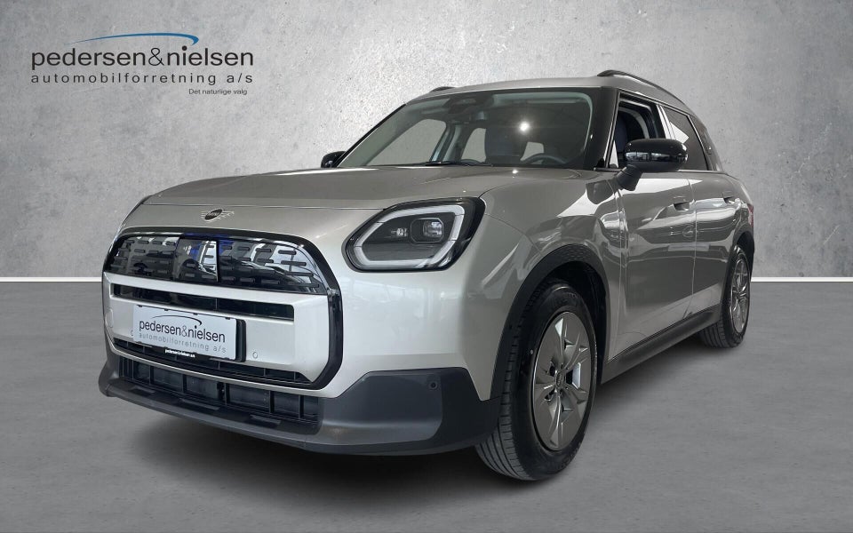 MINI Countryman E Classic Trim M 5d