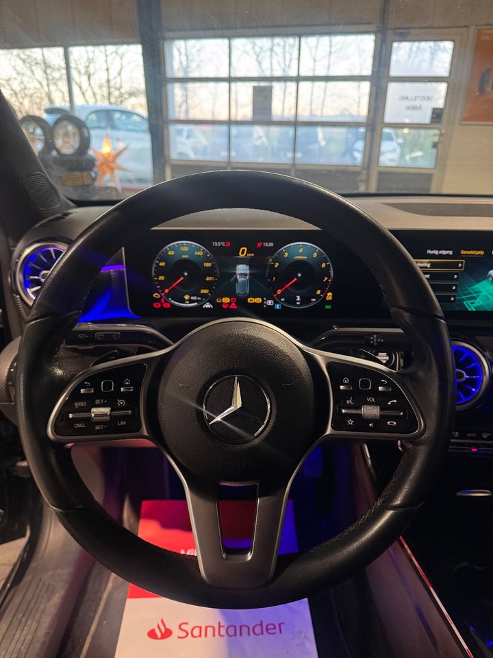 Mercedes A200 1,3 Progressive Premium aut. 5d