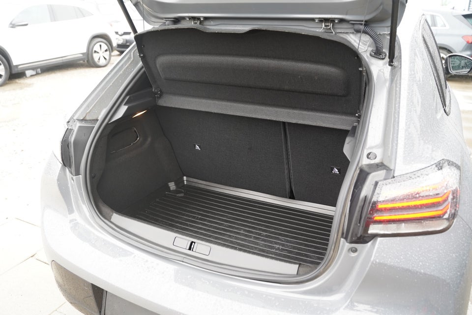 Peugeot 208 1,2 PureTech 100 Allure+ 5d