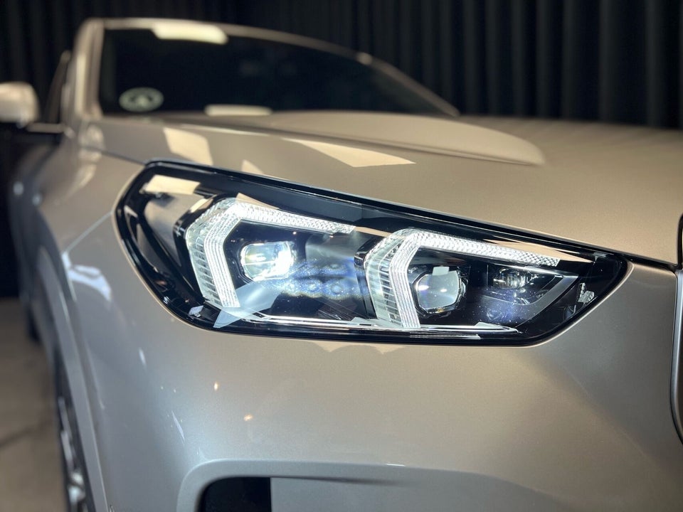 BMW iX1 eDrive20 M-Sport 5d