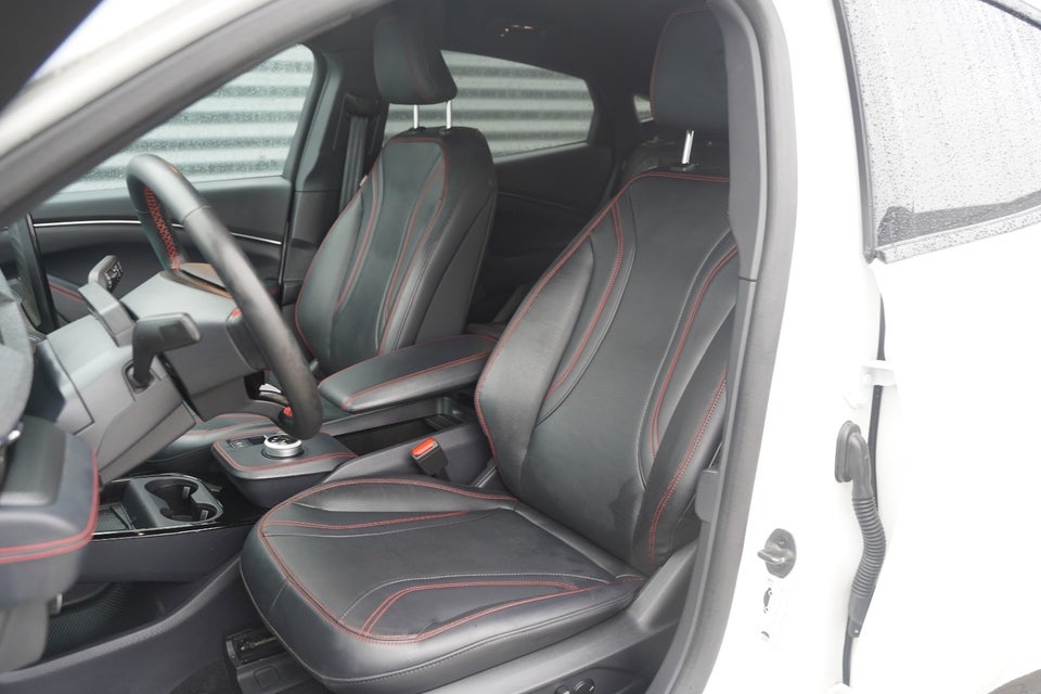 Ford Mustang Mach-E 98 Premium Extended Range 5d