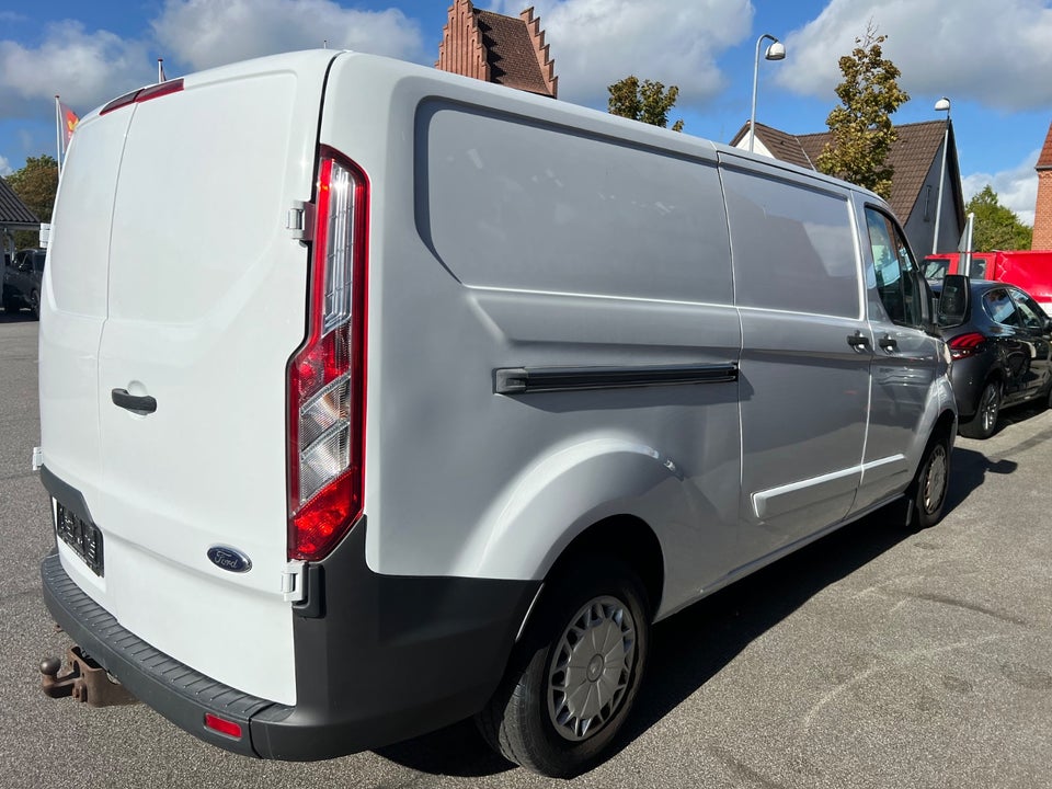 Ford Transit Custom 310L 2,2 TDCi 125 Trend Van 5d