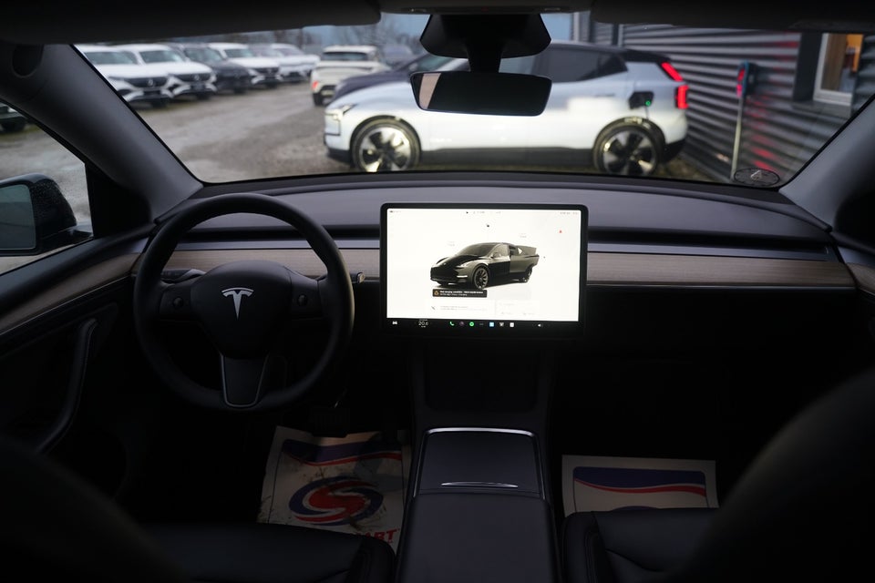 Tesla Model Y RWD 5d