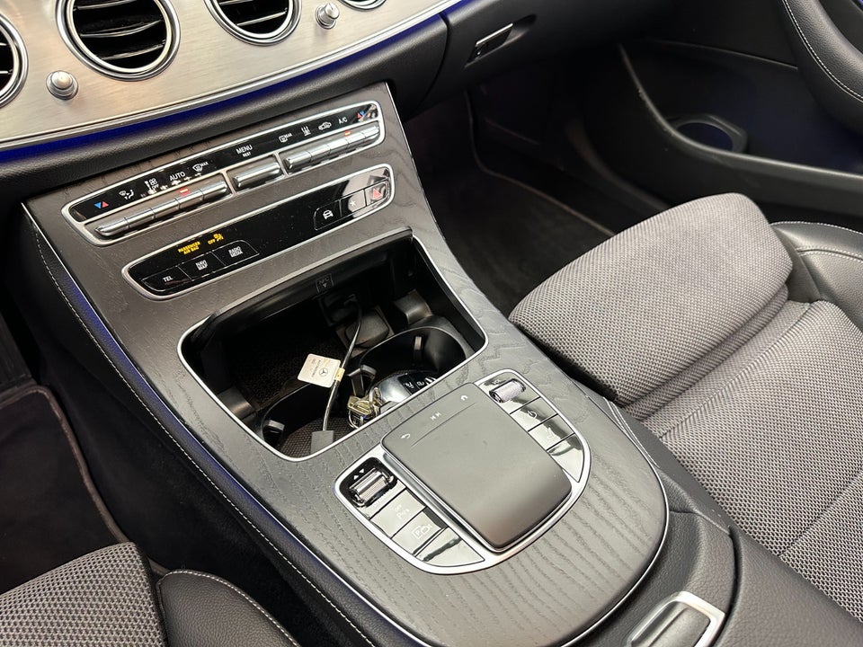 Mercedes E300 de 2,0 Business stc. aut. 5d