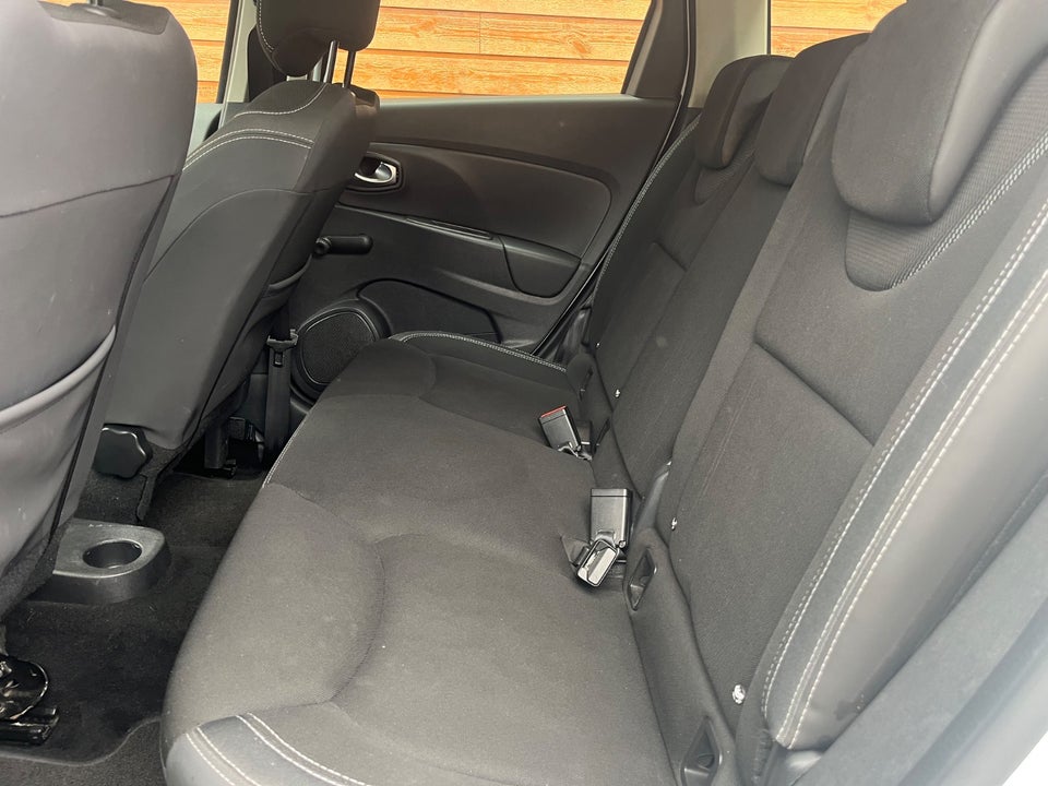 Renault Clio IV 1,5 dCi 90 Zen Sport Tourer 5d