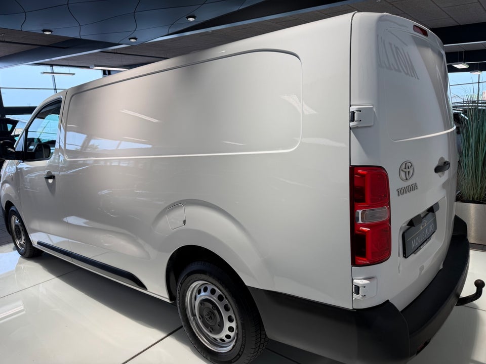 Toyota ProAce 2,0 D 120 Long Comfort 5d