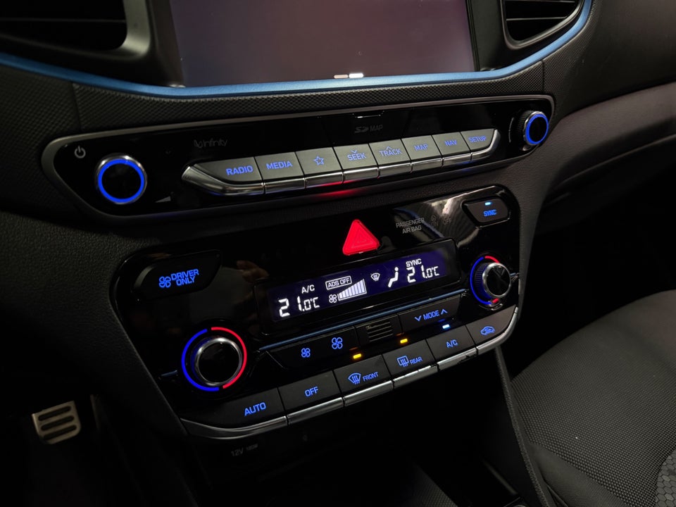 Hyundai Ioniq 1,6 PHEV Premium DCT 5d