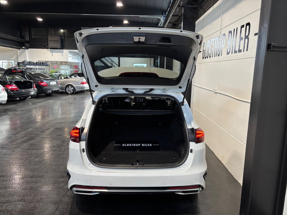 Kia Ceed 1,6 PHEV Prestige SW DCT 5d