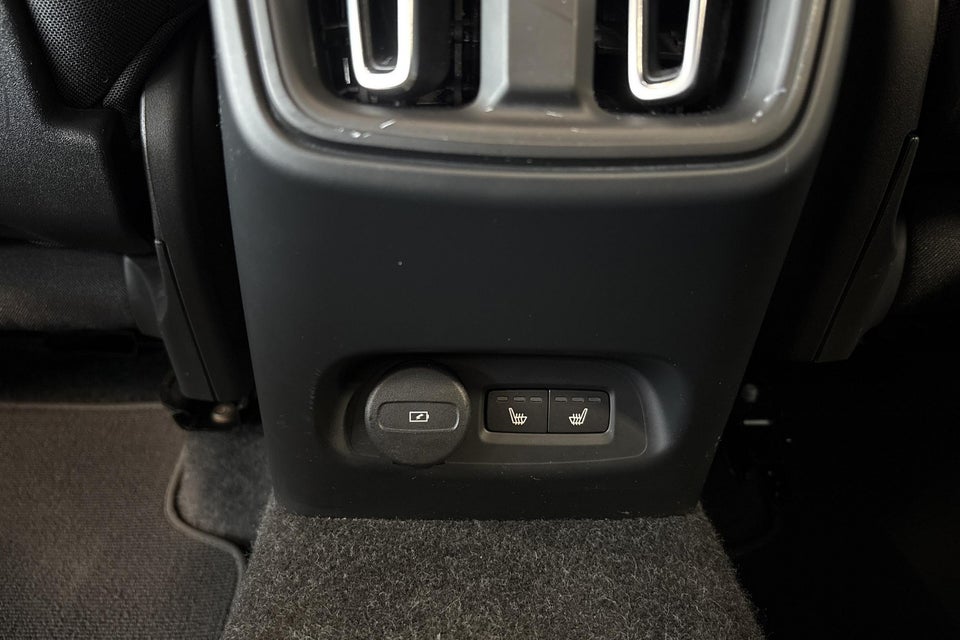 Volvo C40 P6 ReCharge Plus 5d