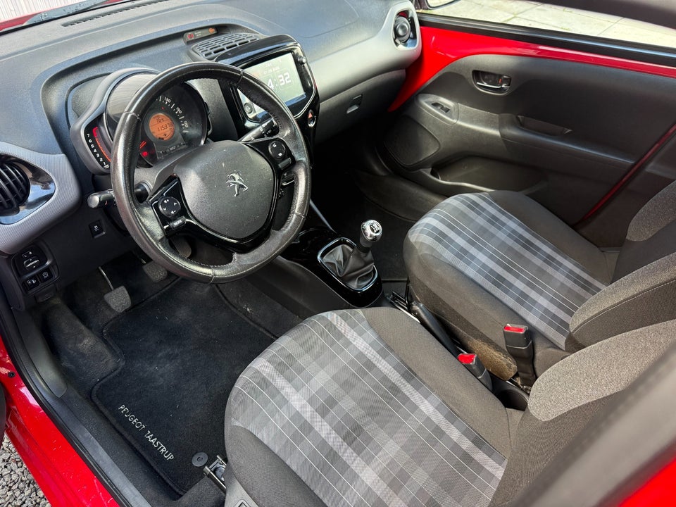 Peugeot 108 1,0 e-VTi 69 Allure+ 5d