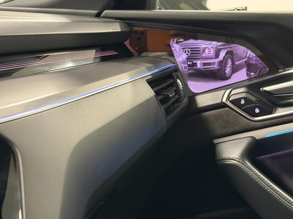 Audi e-tron 55 S-line quattro 5d