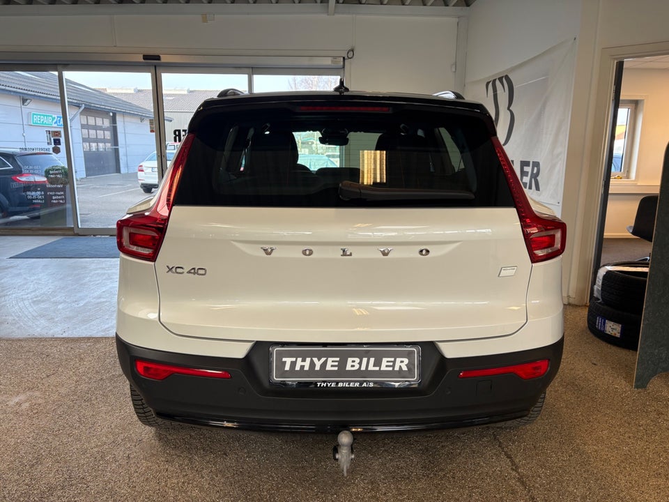 Volvo XC40 P6 ReCharge Core 5d
