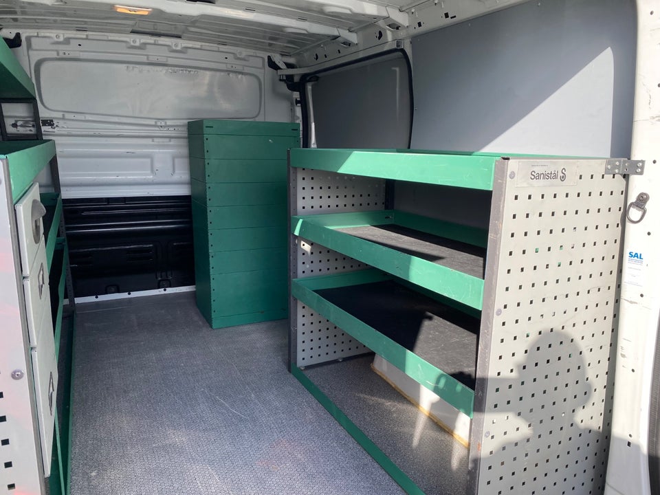 Renault Trafic T29 2,0 dCi 145 L1H1