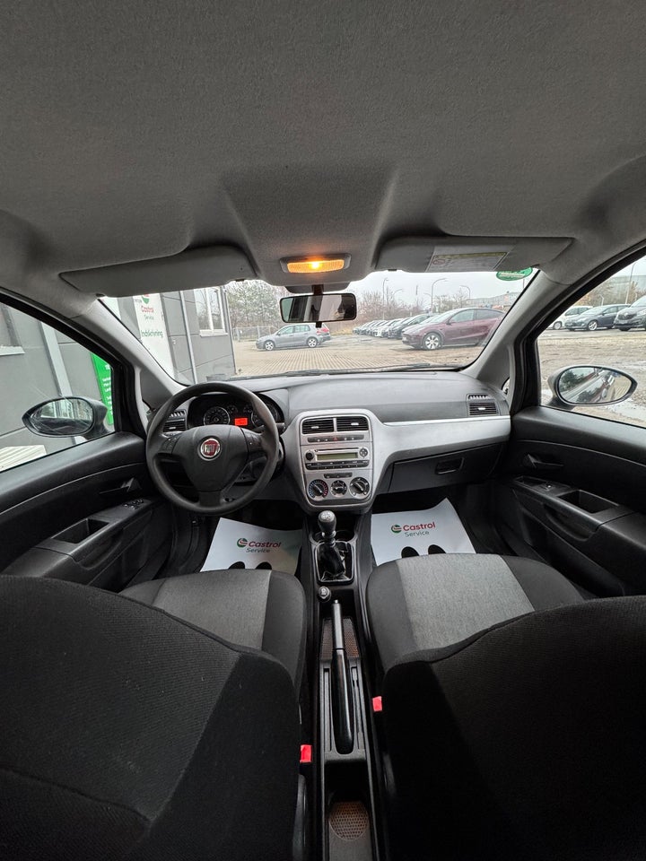 Fiat Punto 1,2 16V Dynamic aut. 5d