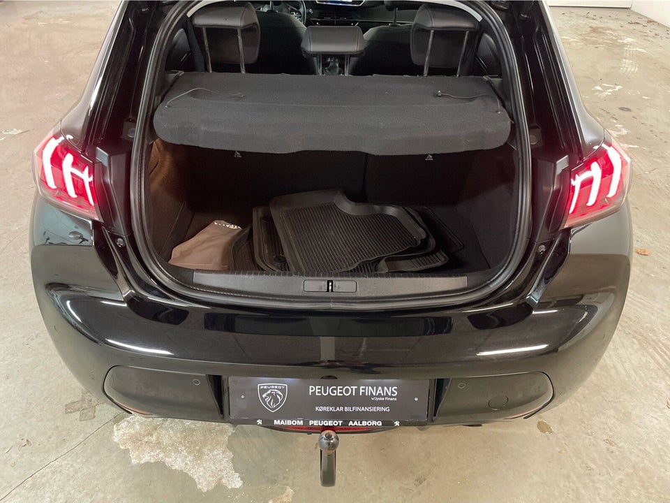 Peugeot 208 1,5 BlueHDi 100 Allure Sky 5d