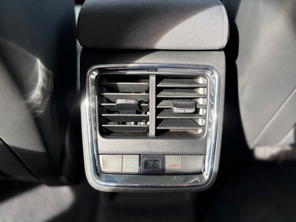 Skoda Enyaq 80 iV Loft 5d