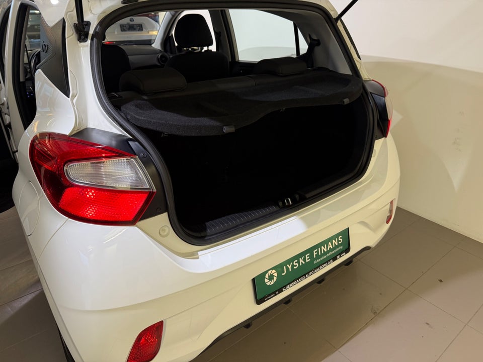 Hyundai i10 1,0 MPi Essential 5d