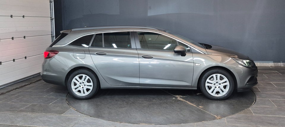 Opel Astra 1,6 CDTi 136 Enjoy Sports Tourer 5d