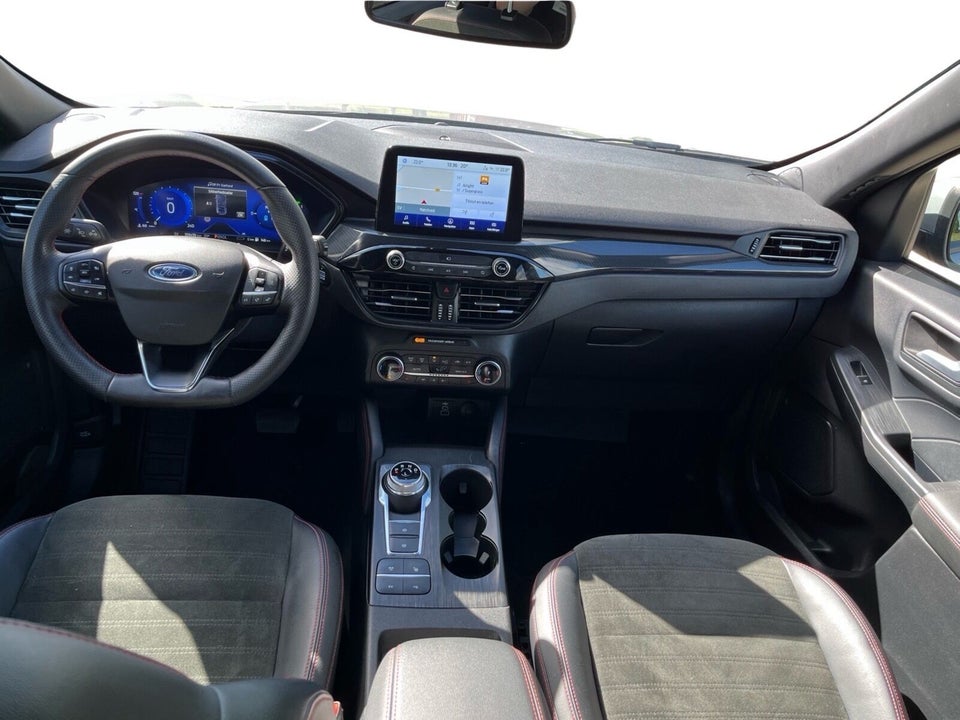 Ford Kuga 2,5 PHEV ST-Line X CVT 5d