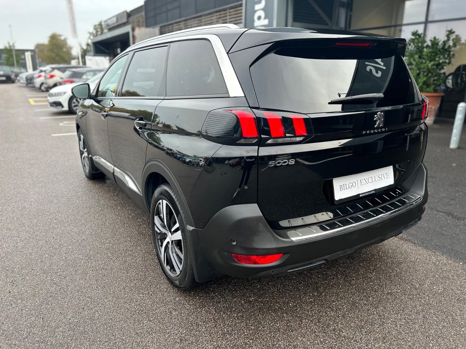 Peugeot 5008 1,2 e-THP 130 Allure 7prs 5d