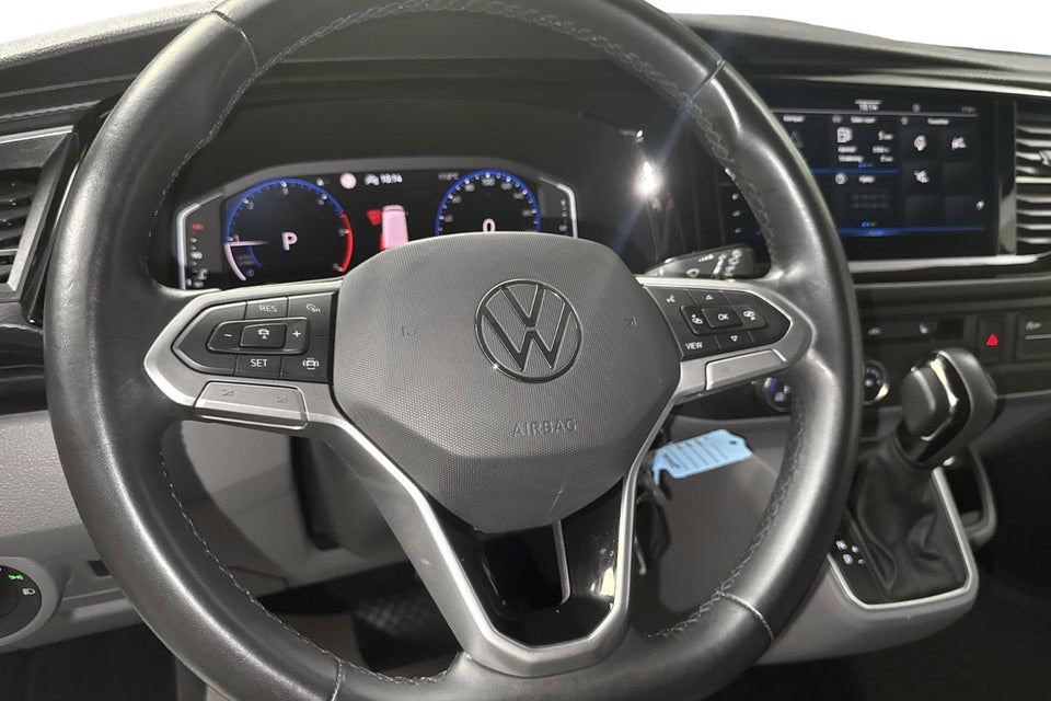 VW Transporter 2,0 TDi 204 Kassevogn DSG kort