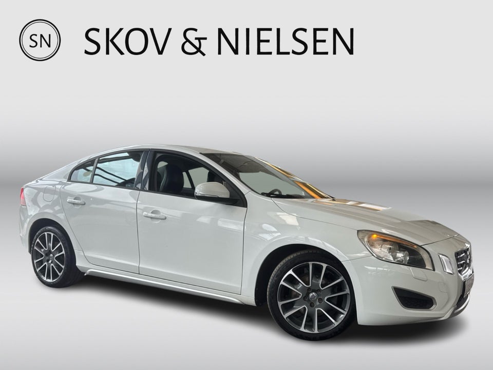 Volvo S60 2,0 T5 240 Kinetic 4d