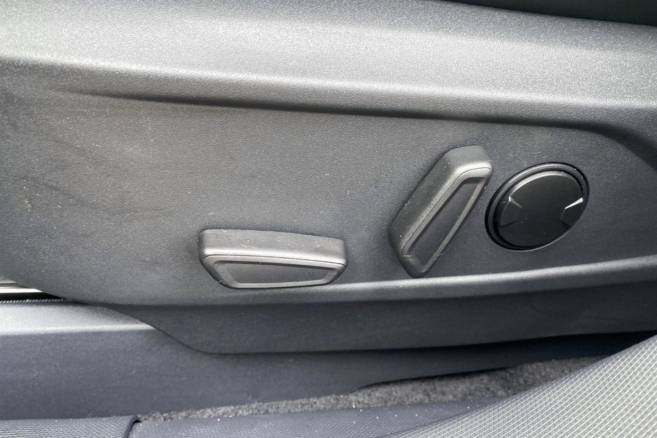 Ford Mustang Mach-E 98 Premium Extended Range AWD 5d