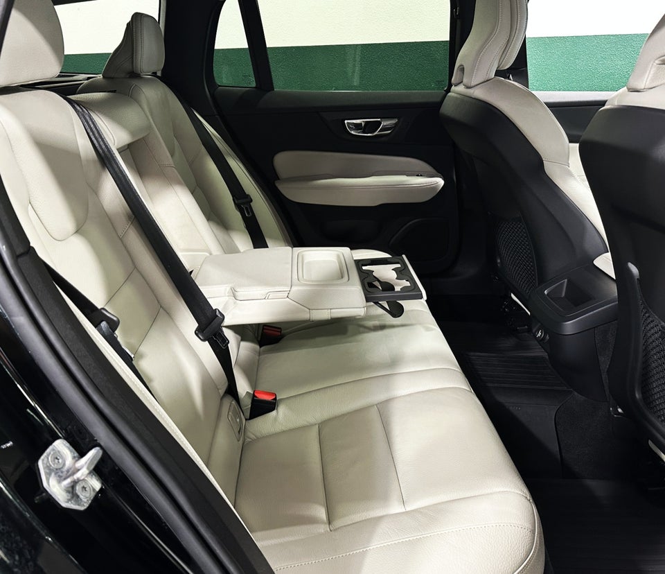 Volvo V60 2,0 D4 190 Inscription aut. 5d