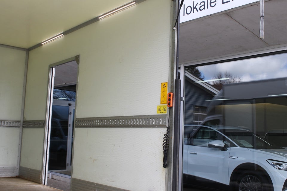 Mercedes Sprinter 314 2,2 CDi A2 Chassis FWD 2d