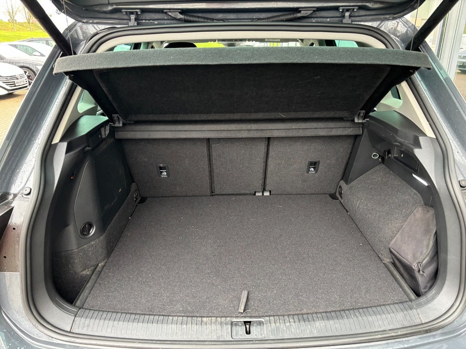 VW Tiguan 1,4 eHybrid Elegance DSG 5d