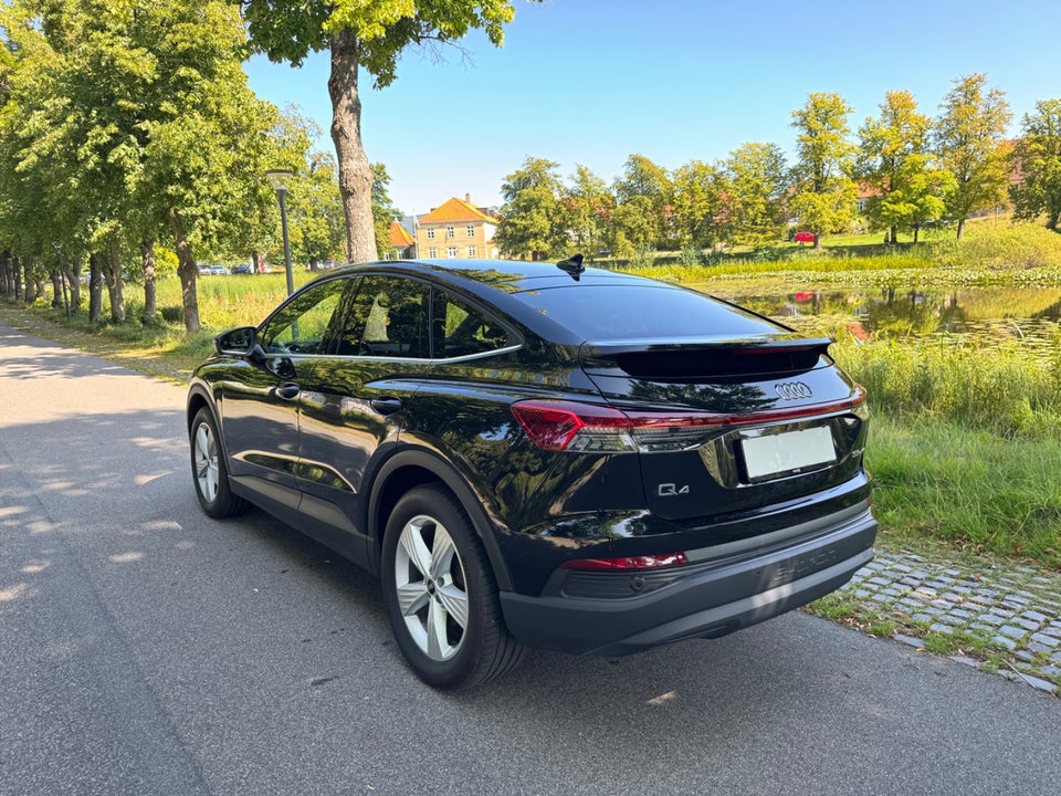 Audi Q4 e-tron 35 Sportback 5d