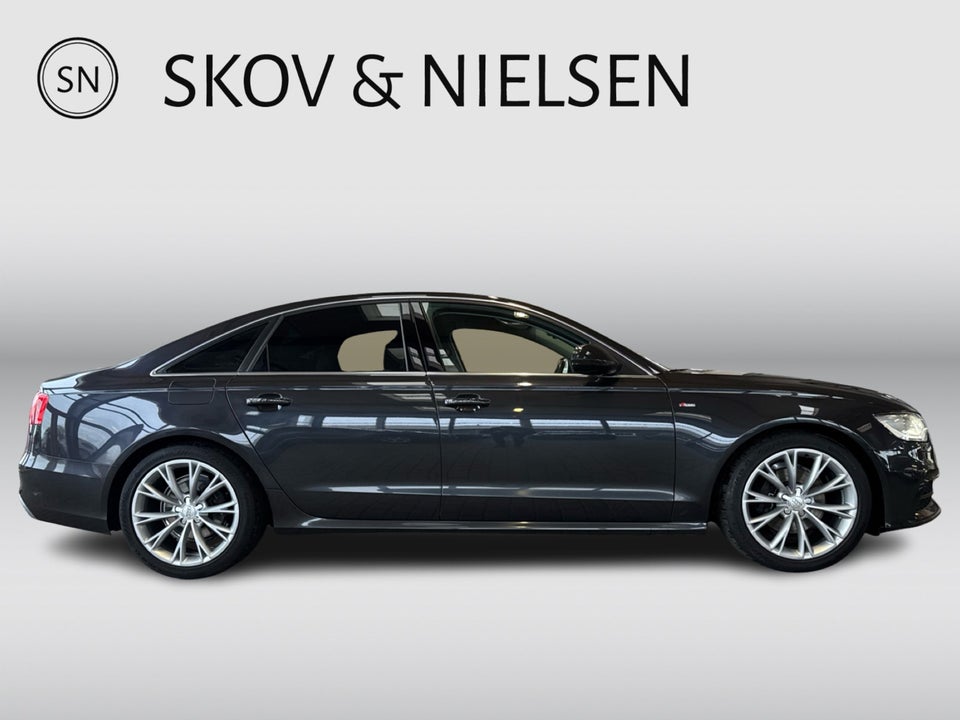 Audi A6 2,0 TDi 177 S-line Multitr. 4d