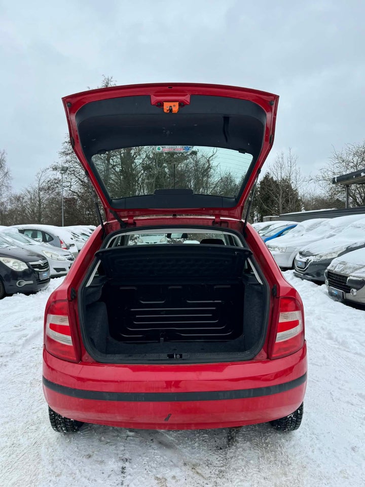 Skoda Fabia 1,2 12V Ambiente 5d