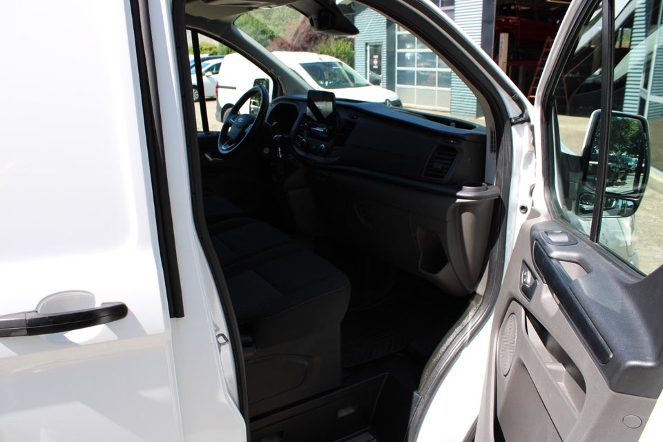 Ford Transit Custom 300 L2 2,0 TDCi 130 Trend