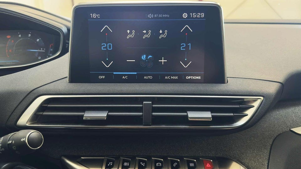 Peugeot 3008 1,6 BlueHDi 120 Allure 5d