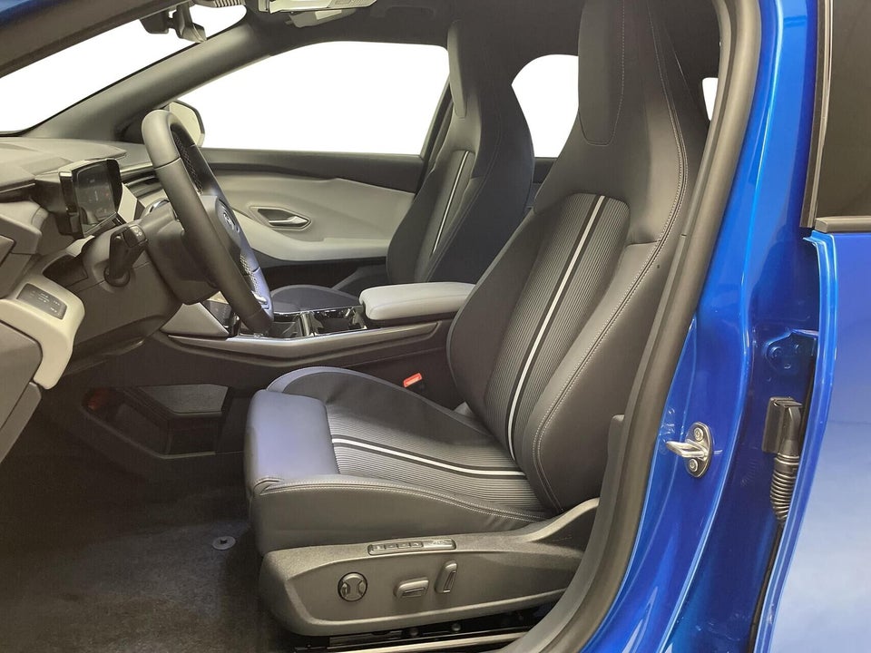 Ford Capri 77 Select Extended Range 5d