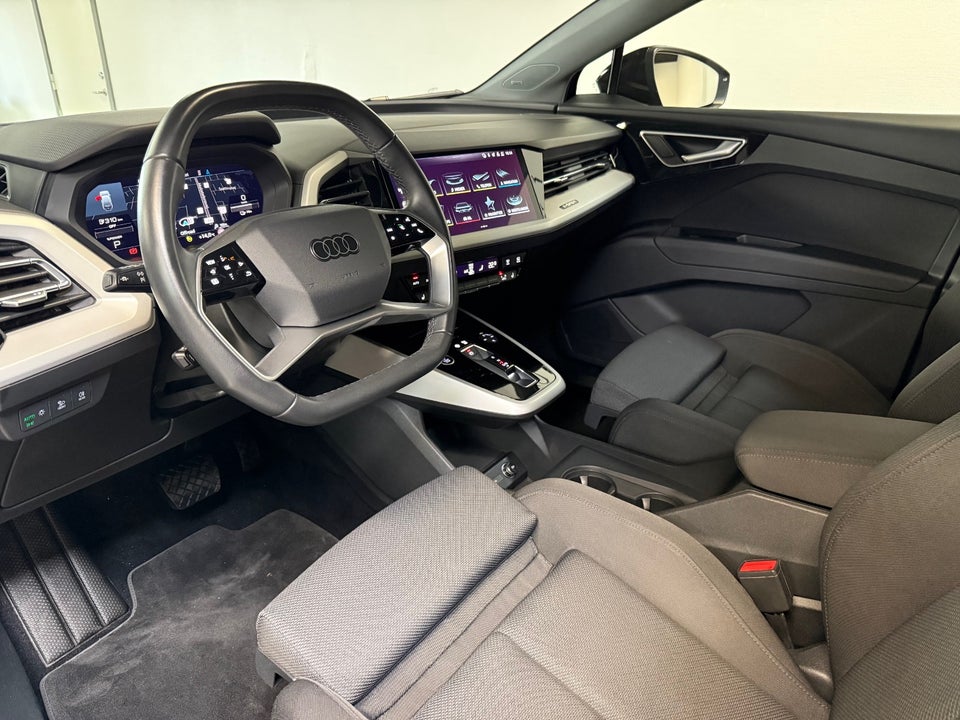 Audi Q4 e-tron 40 Advanced 5d