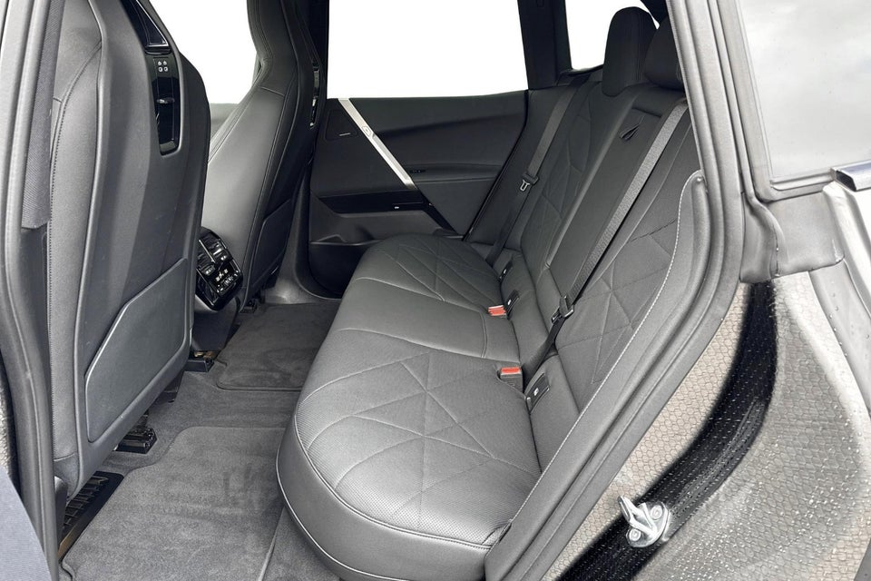 BMW iX xDrive40 5d