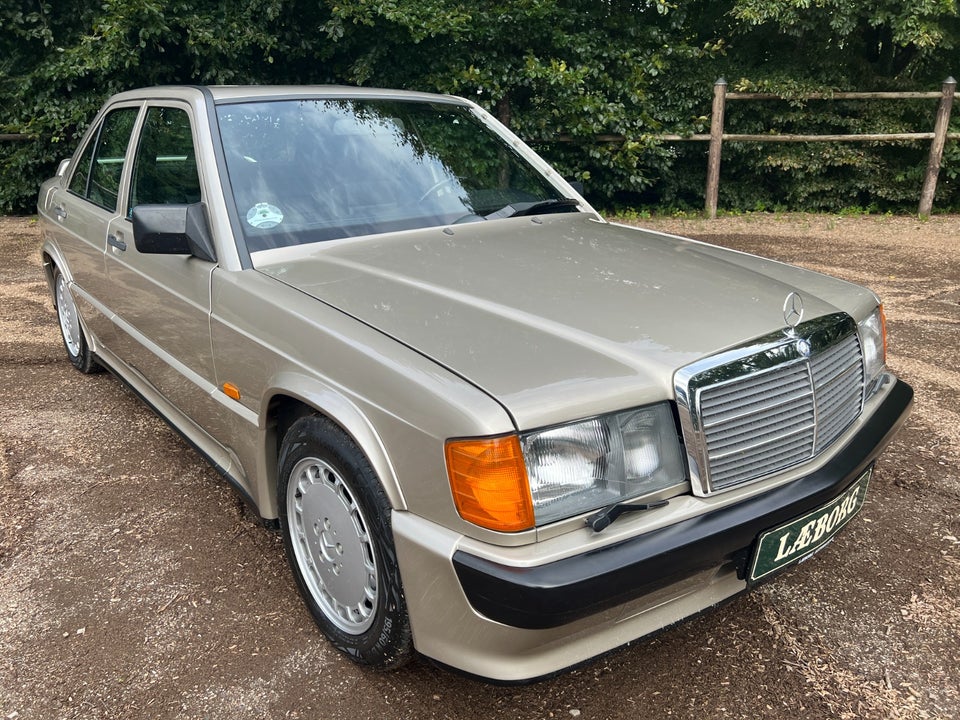 Mercedes 190 E 2,3 16V aut. 4d