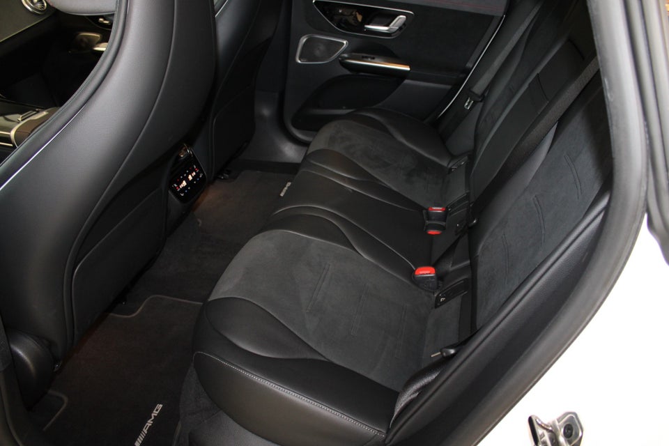 Mercedes EQE350+ AMG Line 4d