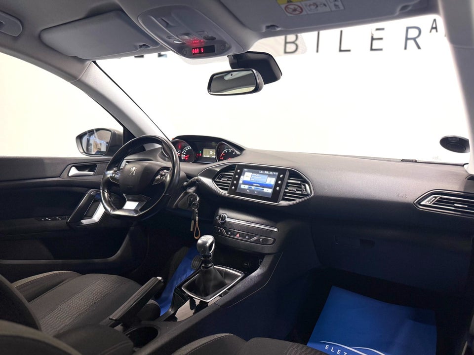Peugeot 308 1,6 BlueHDi 120 Style 5d