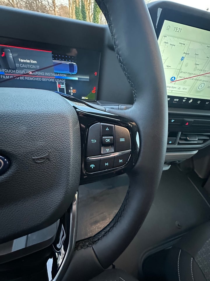 Ford E-Transit Custom 340L 64 Trend